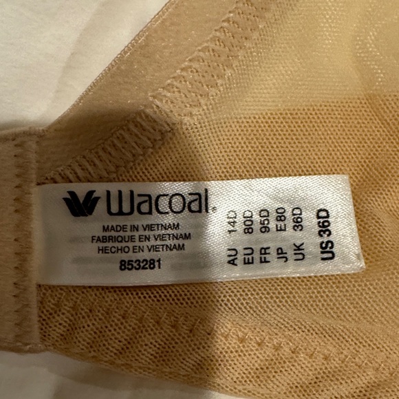 Wacoal Nude and Mauve Bra All three for one price of $45 SIZE 36 D - Picture 7 of 7